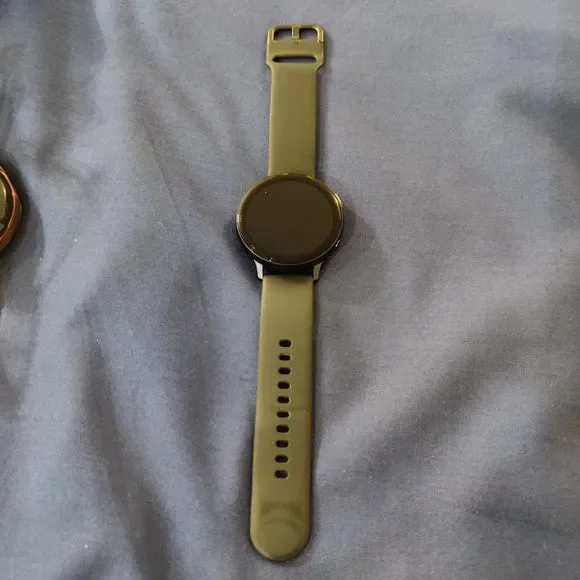 SOLD—-Samsung Watches for sale - 22 pieces - Picture 8 of 11